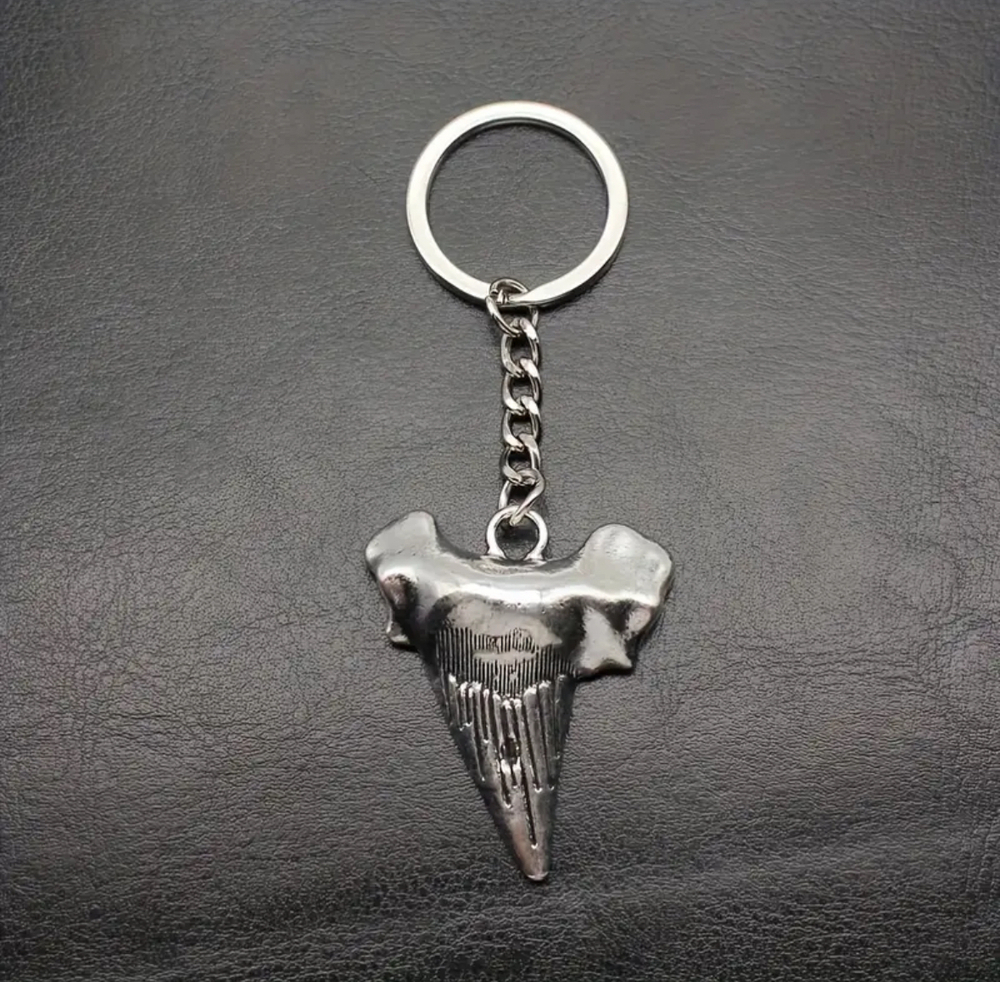 3/$25 Shark Tooth Shark Week Keychain NEW